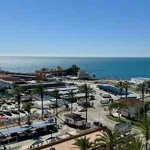 Beachfront With Terrace And Seaviews Apartamento Fuengirola